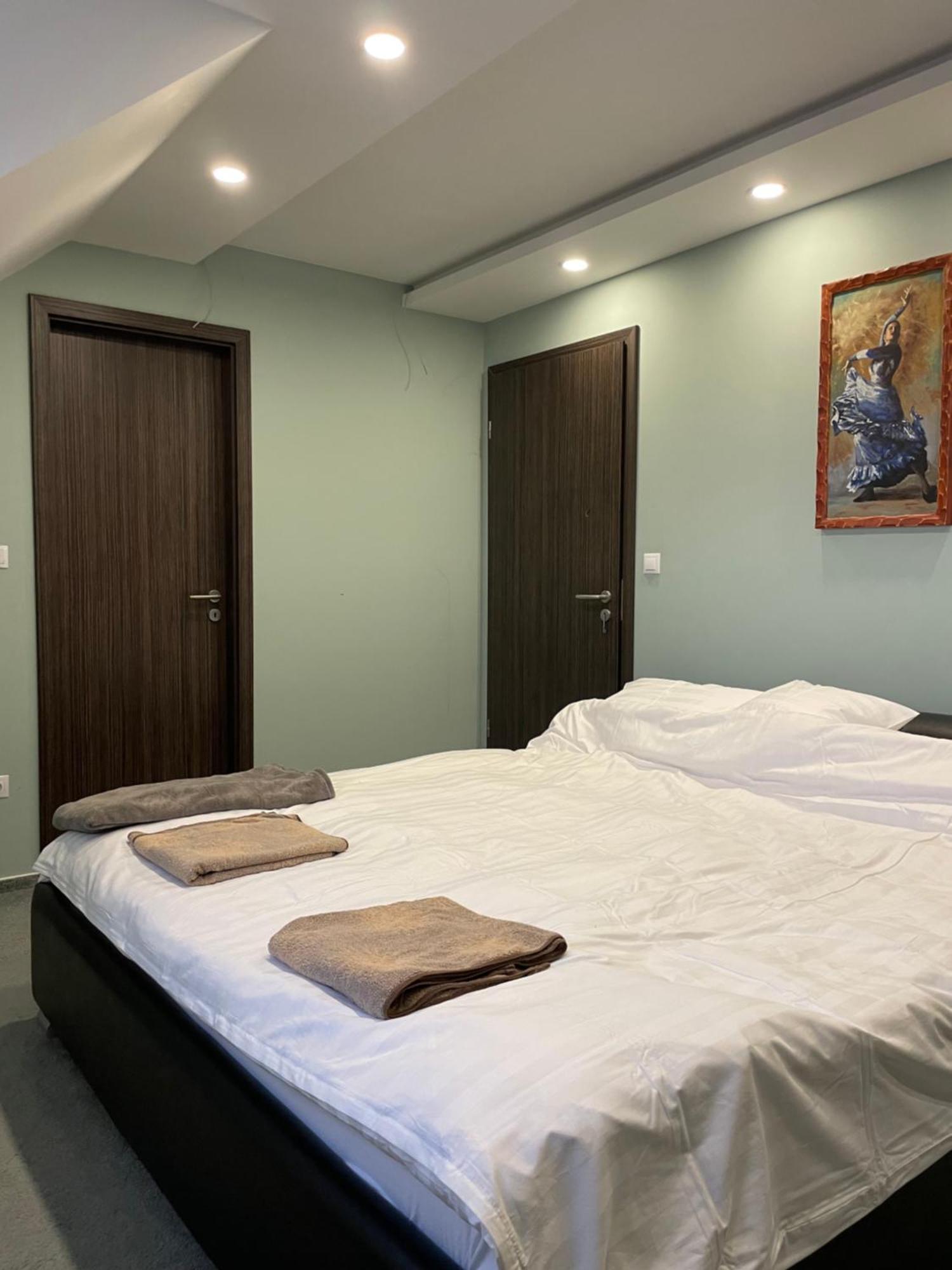 Szoegedi Villa Badacsonytomaj Buitenkant foto